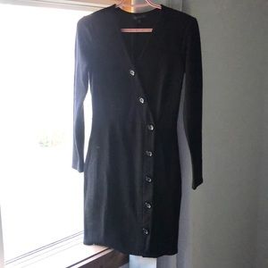 Knee length sweater dress EUC